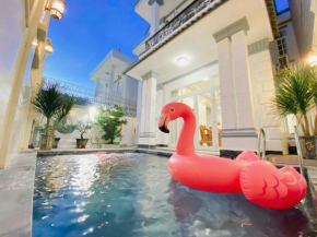 Villa good price 4 br, 5 queen beds